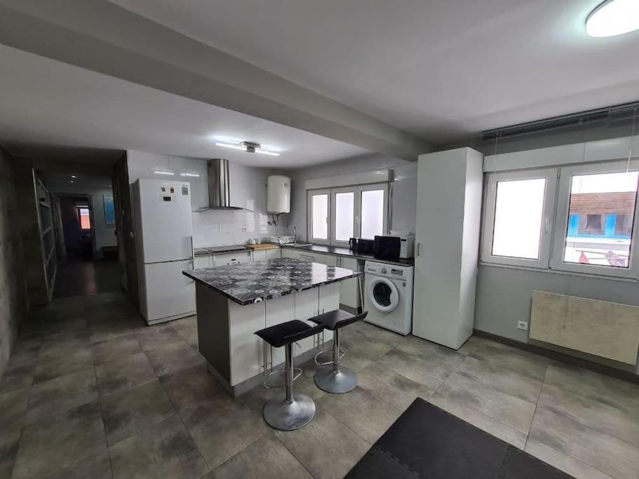 A Un Paso De La Playa, Amplio Apartamento กิฮอน ภายนอก รูปภาพ